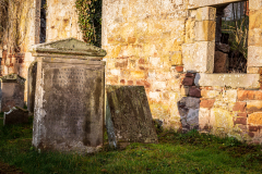 Clynekirkton churchyard