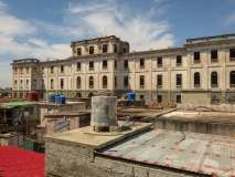 Palatial decay