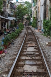 Le Duan Train Street