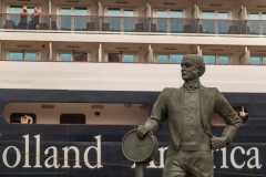 Cunard Statue