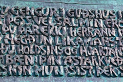Plaque with Icelandic writing on Hallgrimskirkja