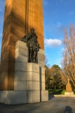 George V statue